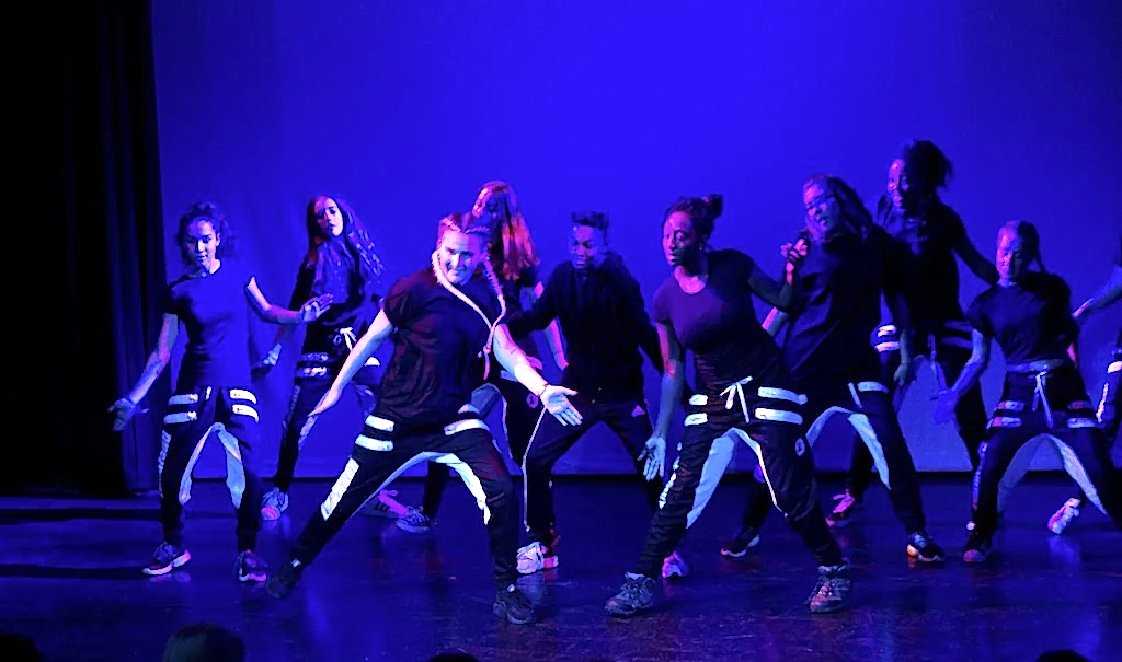CREW - Ealing Street Dance Academy
